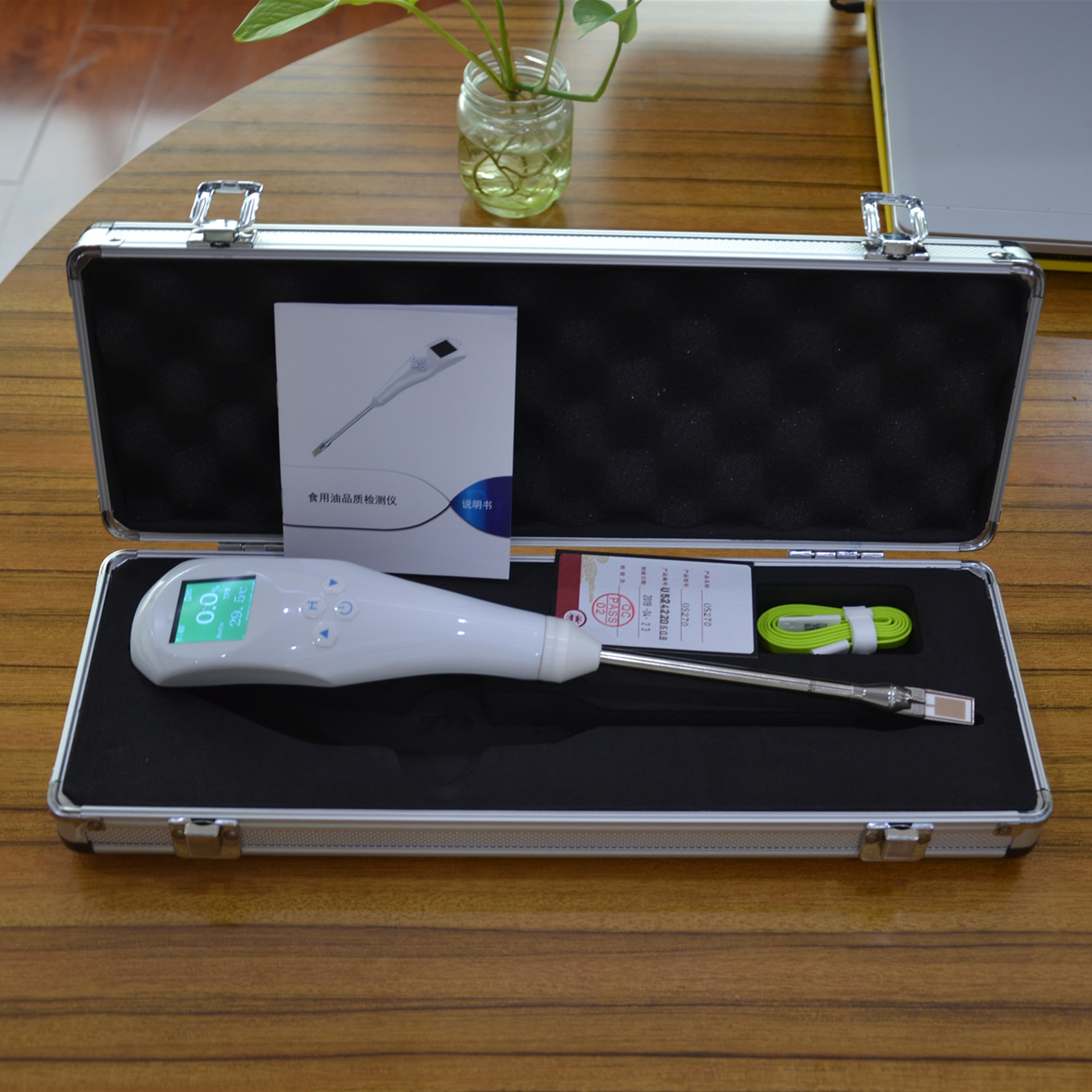 食用油極性組分能現(xiàn)場(chǎng)快速檢驗(yàn)嗎？